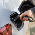 elektrikli-otomobillerde-yeni-cag-3-dakikada-sarj-olan-ve-600-km-menzilli-ucuz-batarya-cMTegaw8