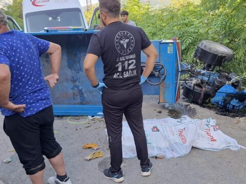 Kahreden kaza devrilen patpat kucuk mirayin sonu oldu HVATBr2j