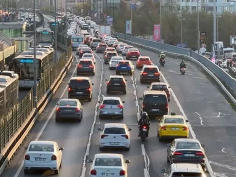 Yabanci plakali araclar icin yeni donem gecis kurallari degisti cZfr9E4q